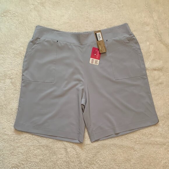 Nancy Lopez Golf Ace Short Sz 3XL Womens Silver in Color Delux Dri Wicking NWT - Picture 1 of 10